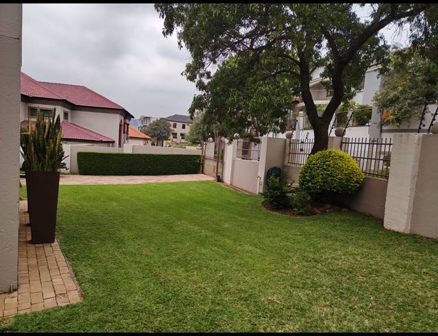 4 BEDROOM TOWNHOUSE FOR SALE IN CASHAN